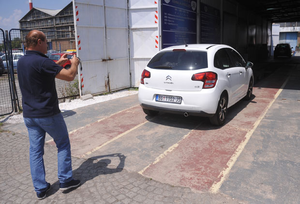 БЕЗ ГЛАНЦА НЕМА КАНАЛА: Шта нас чека на техничком прегледу